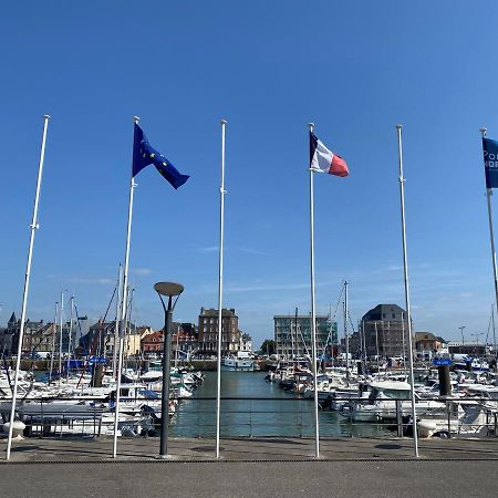 ディエップBeau Studio Cosy Calme En Face Du Port Sur Le Quaiアパートメント エクステリア 写真